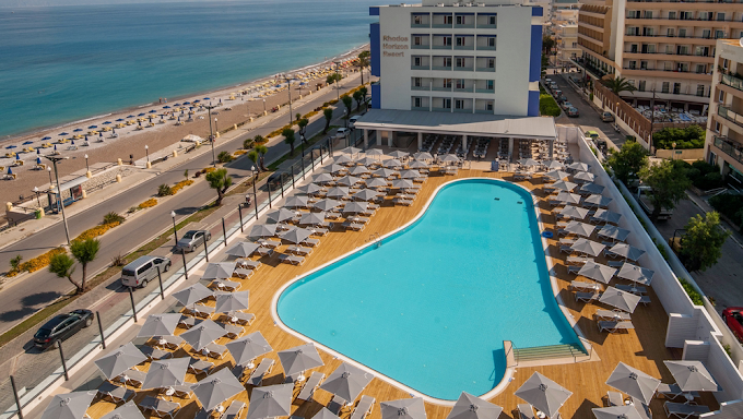 1. Horizon Resort
